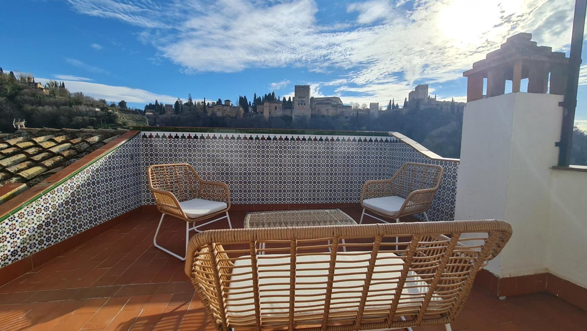 Zenit Mediterranean Suites By Florentia Homes Granada Exterior photo